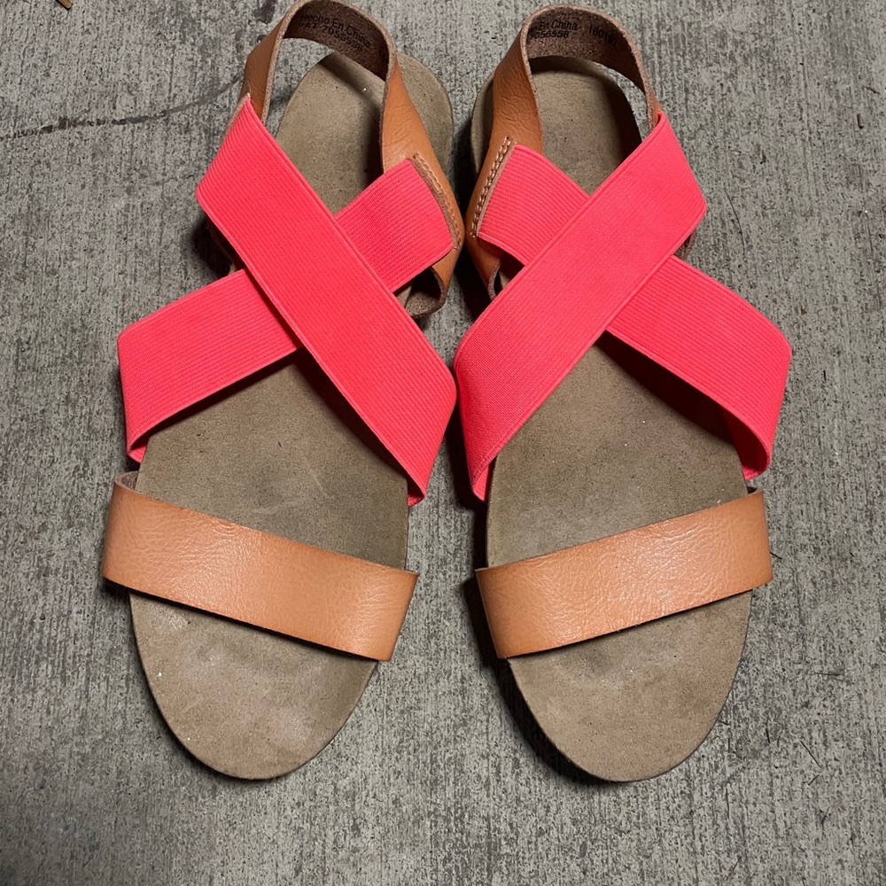 BRASH hot pink and tan sandal. Size 7.5 US.